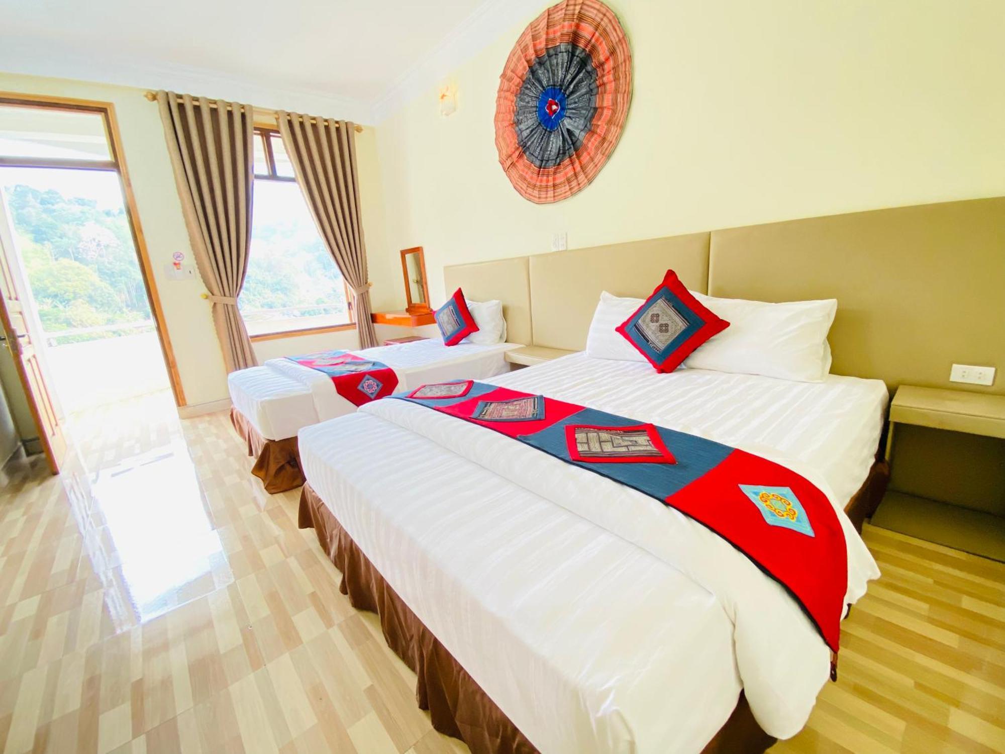 Ba Be Legend Hotel Exterior photo